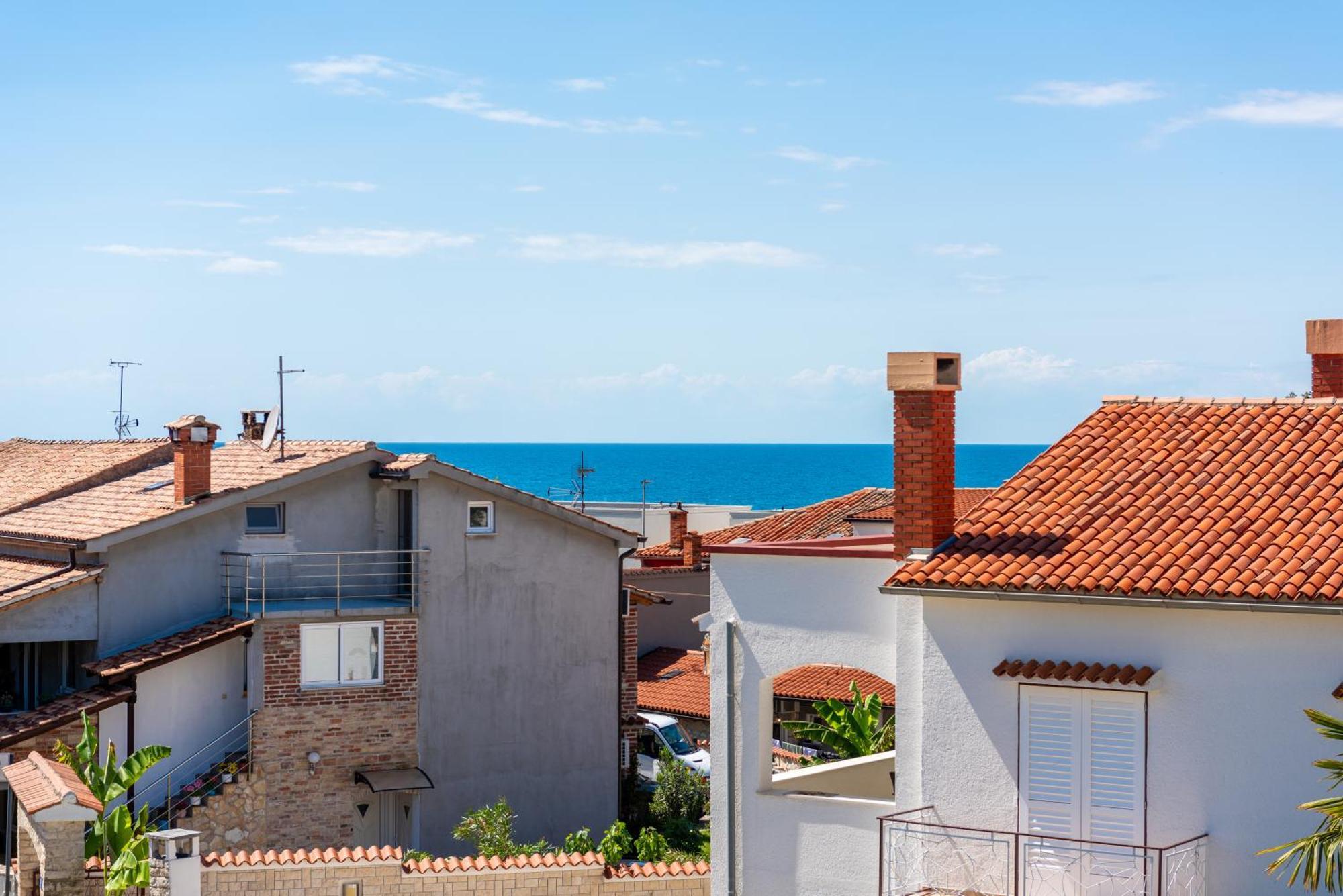 Apartments Marizela Porec Bagian luar foto