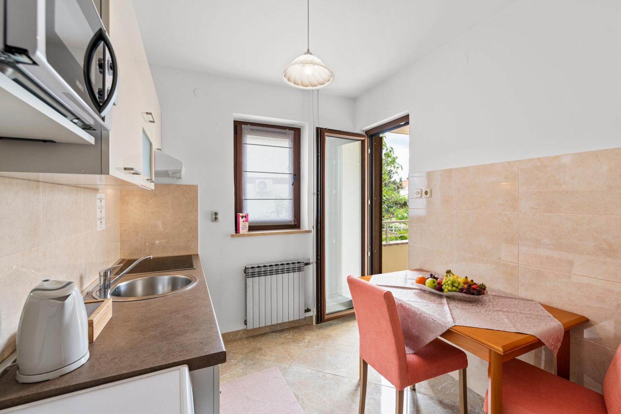 Apartments Marizela Porec Bagian luar foto